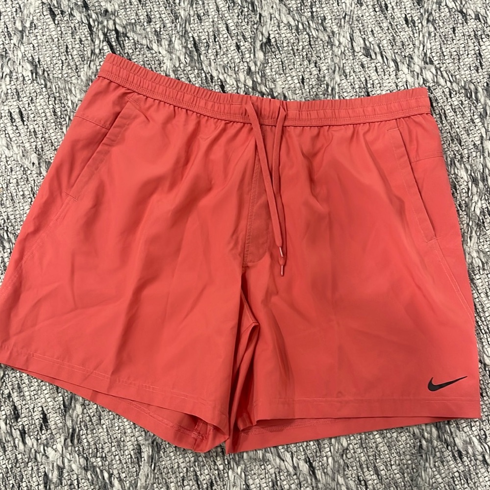 NWT Men’s Nike Form Shorts